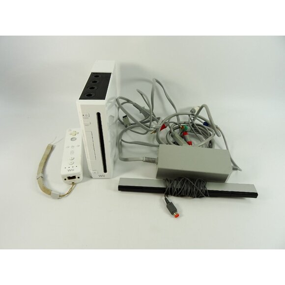 Wii Lot Console with Cords Sensor Bar One Remote Controller Working RVL-001 - Picture 2 of 2